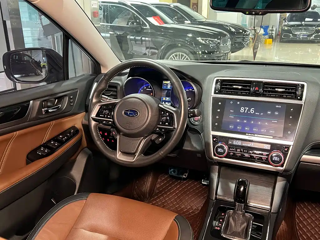 Subaru Outback 2020 — фото 22
