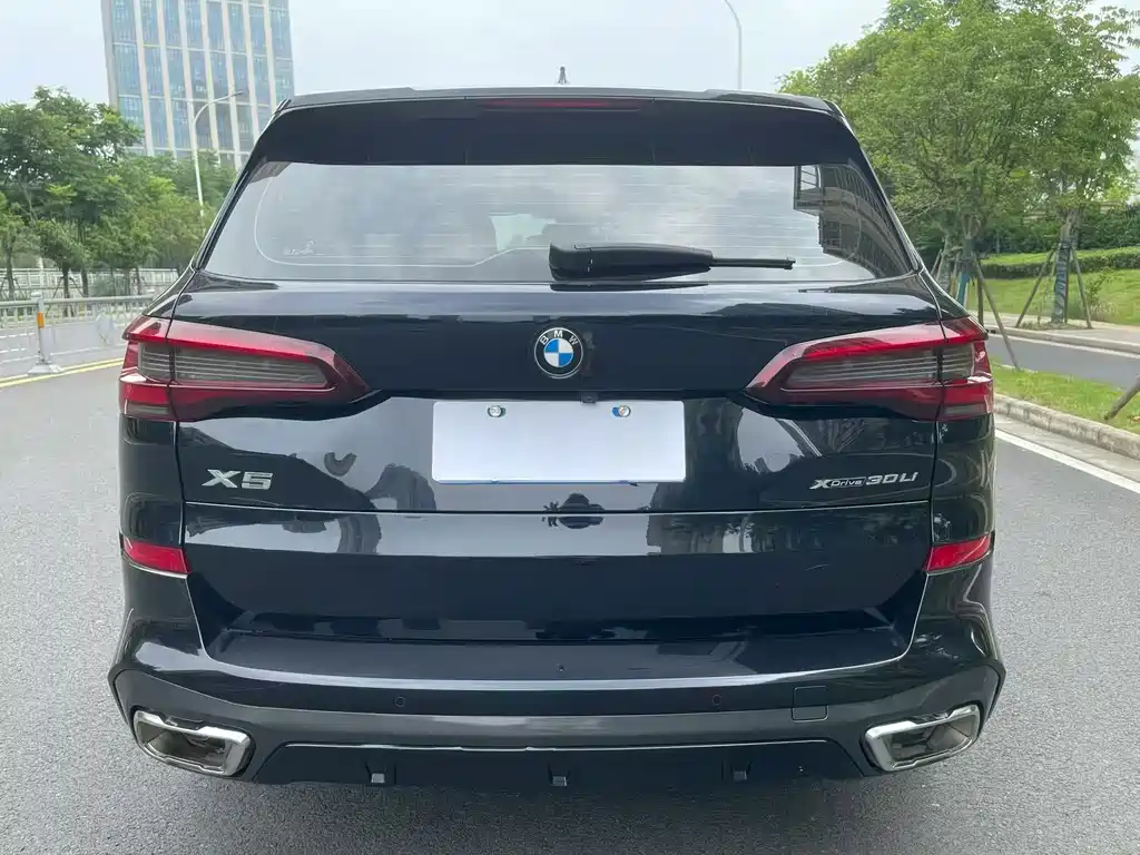 BMW X5 2022 — фото 8