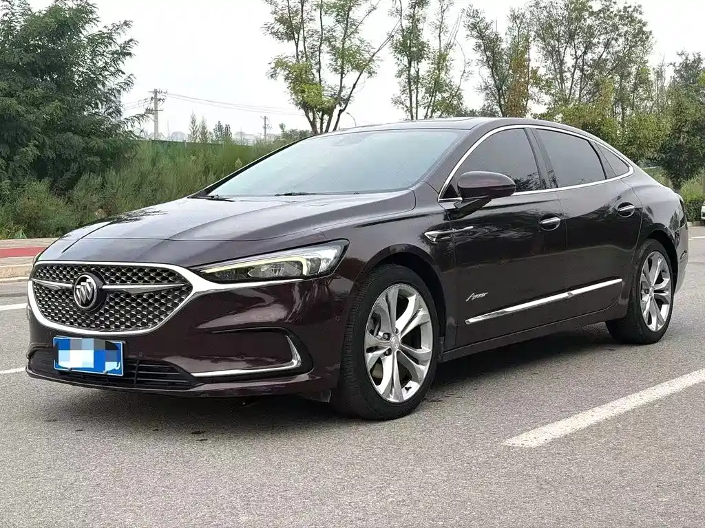 Buick LaCrosse 2023 — фото 1