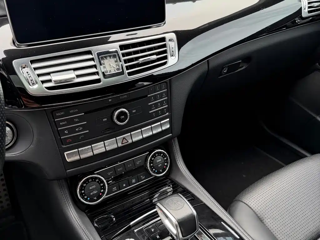 Mercedes-Benz CLS AMG 2016 — фото 16