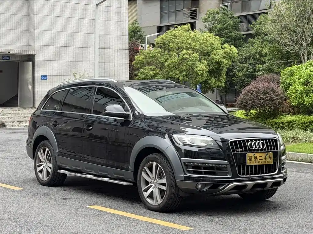 Audi Q7 2015 — фото 1