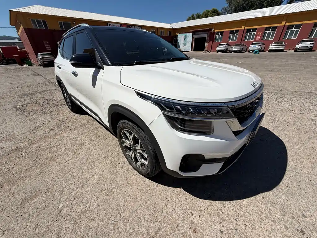 Kia KX3 2022 — фото 2