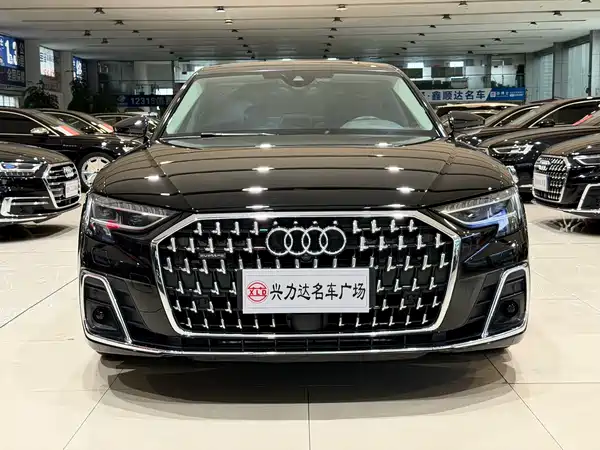 Audi A8 2023