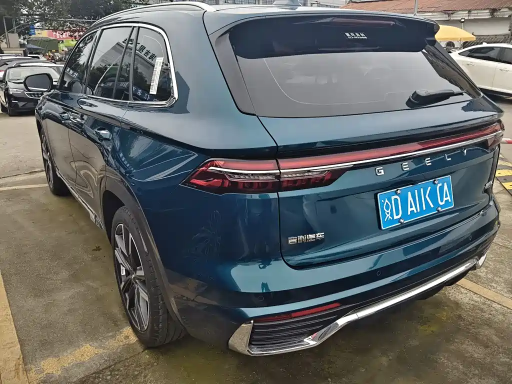 Geely Xingyue L 2023 — фото 4