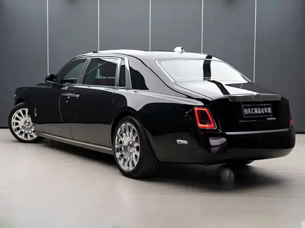 Rolls-Royce Phantom 2020