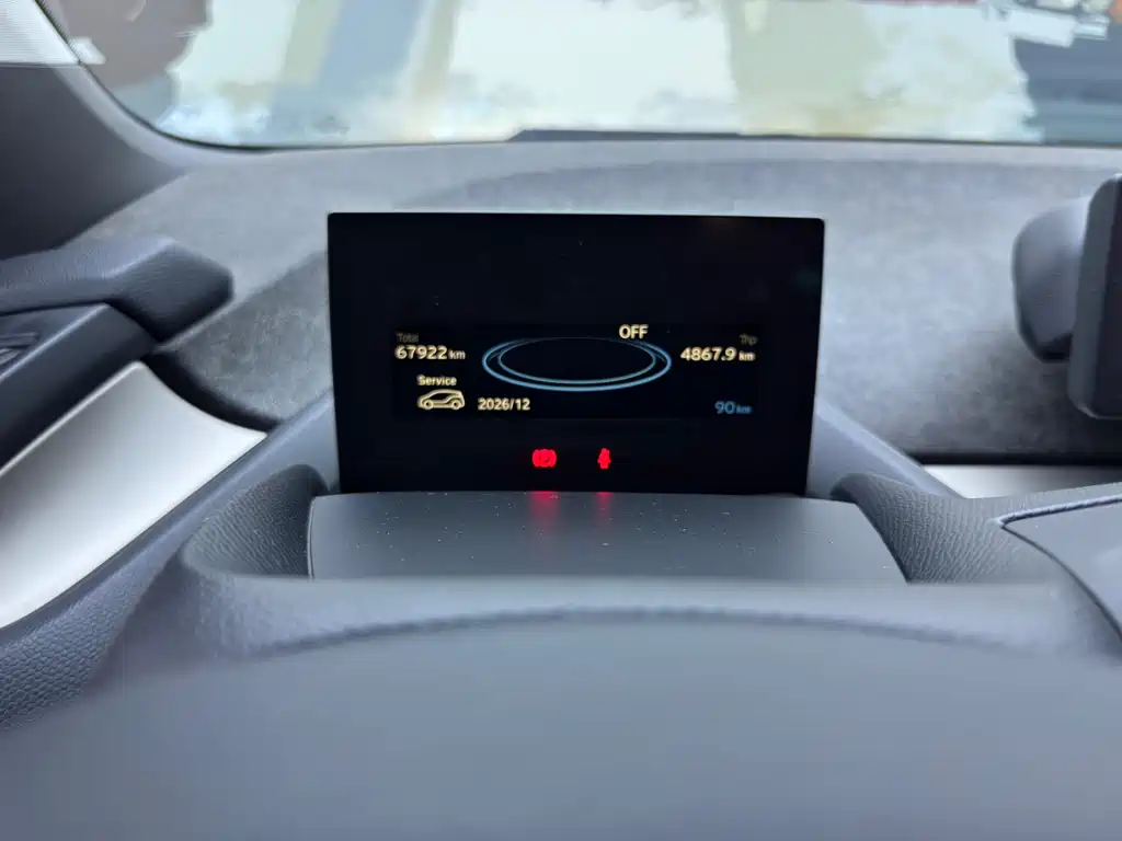 BMW i3 2017 — фото 12