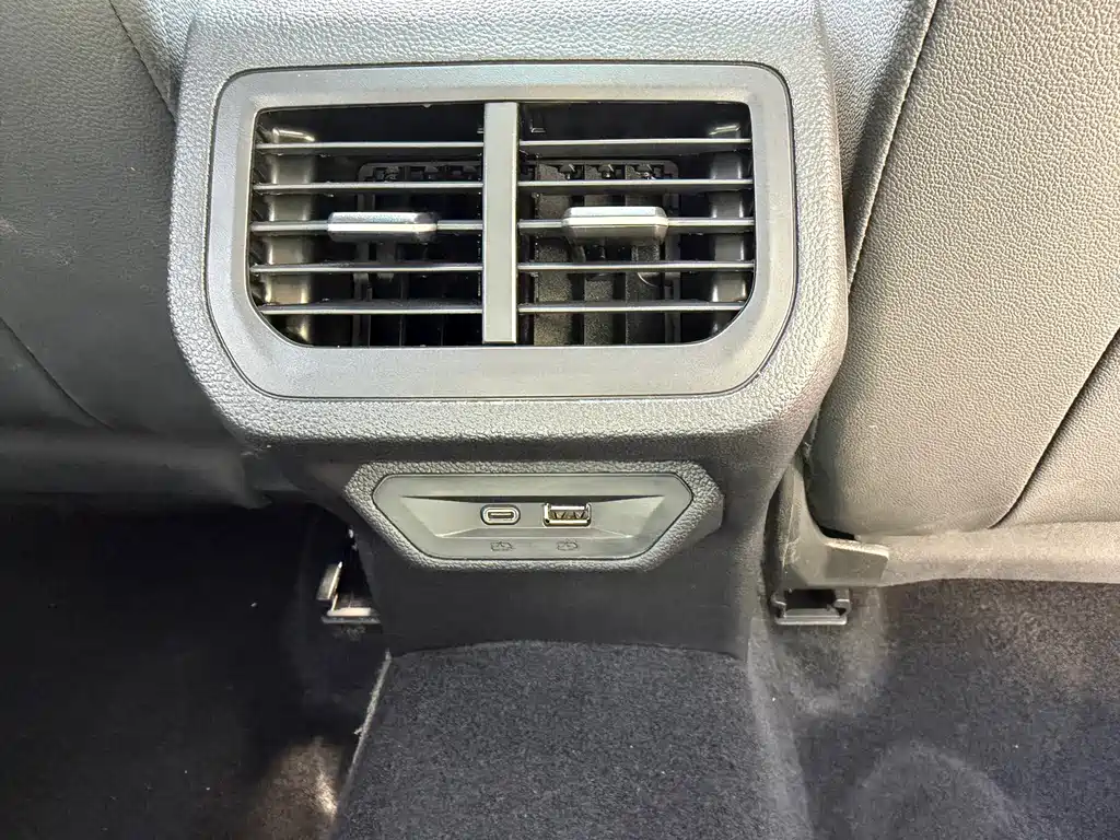 Volkswagen Lavida 2023
