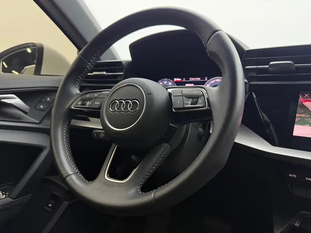 Audi A3 2022 — фото 13