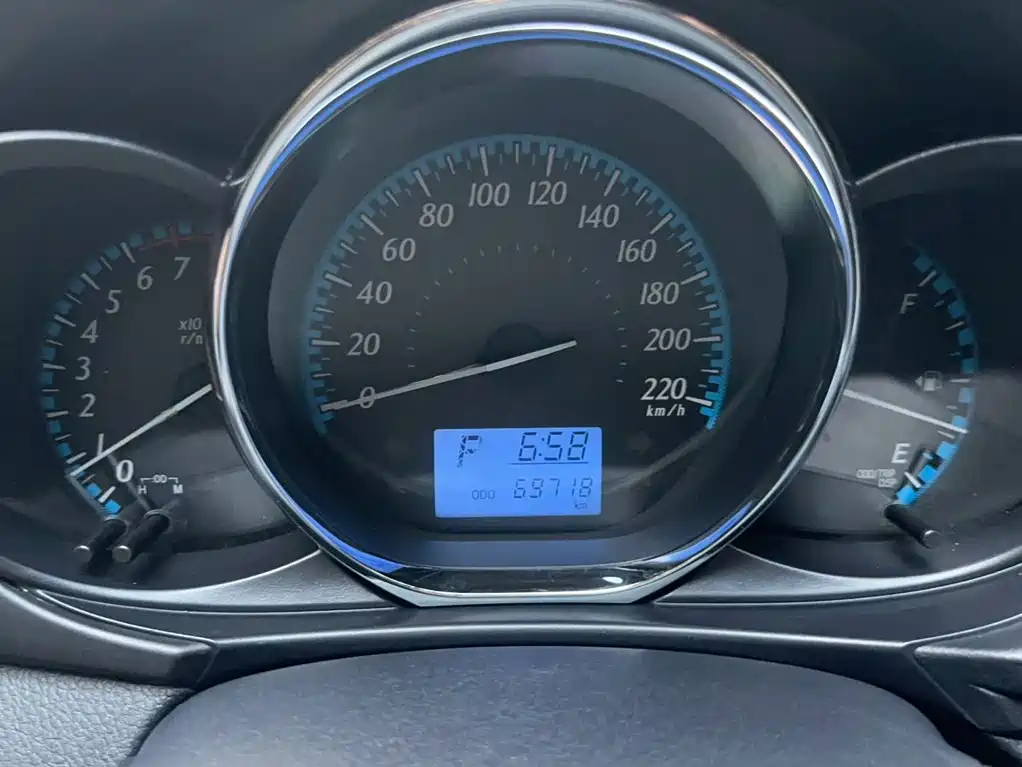 Toyota Yaris L 2016