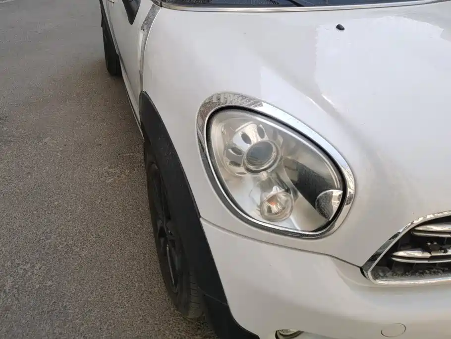 MINI Countryman 2015