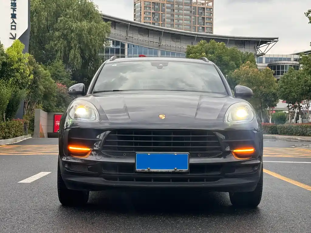 Porsche Macan 2019 — фото 2