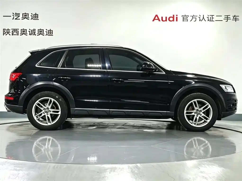 Audi Q5 2018 — фото 3
