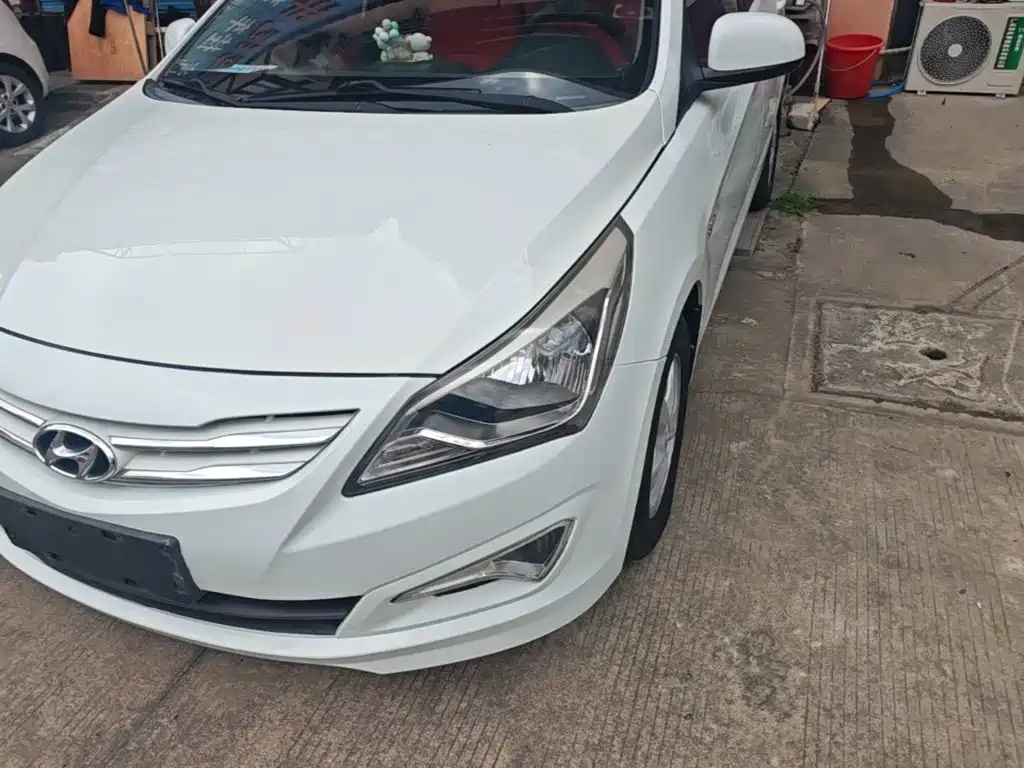 Hyundai Ruiyi 2015 — фото 24