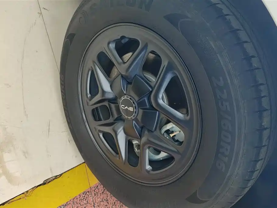 BYD Seal 05 DM-i 2025 — фото 6