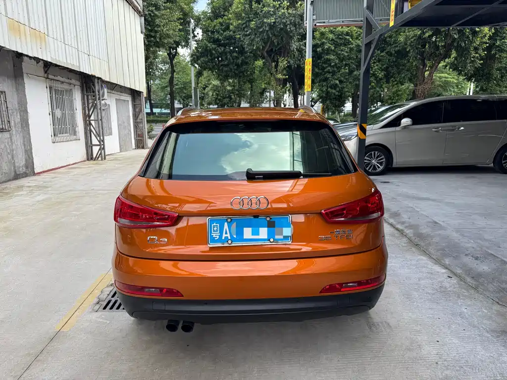 Audi Q3 2015