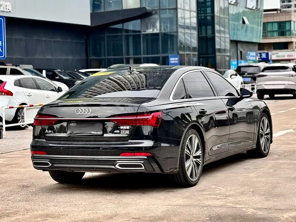 Audi A6L 2020 — фото 11