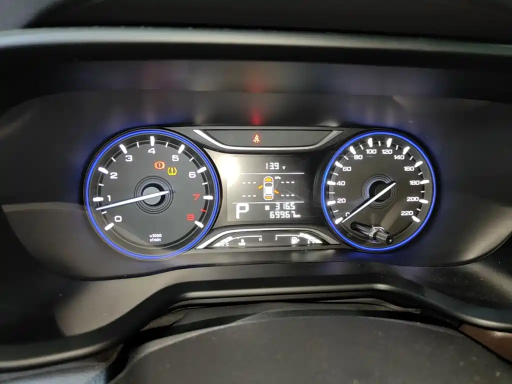 GAC Motor Trumpchi GS3 2019 — фото 12