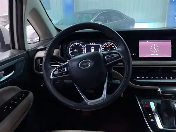 GAC Trumpchi M6 2019