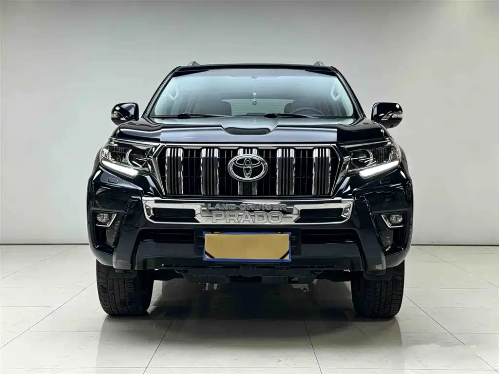 Toyota Prado 2019 — фото 2