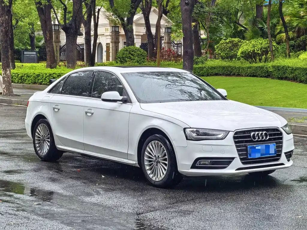 Audi A4L 2016