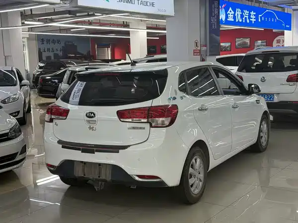 Kia K2 2016