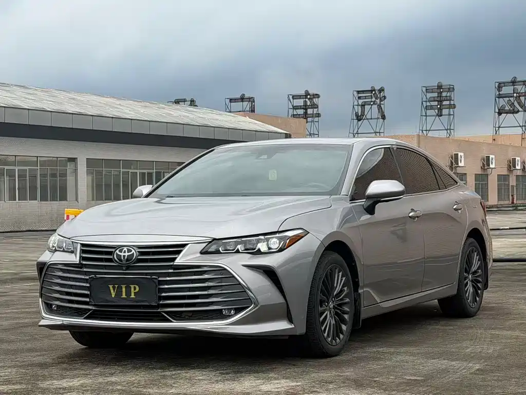 Toyota Avalon 2020