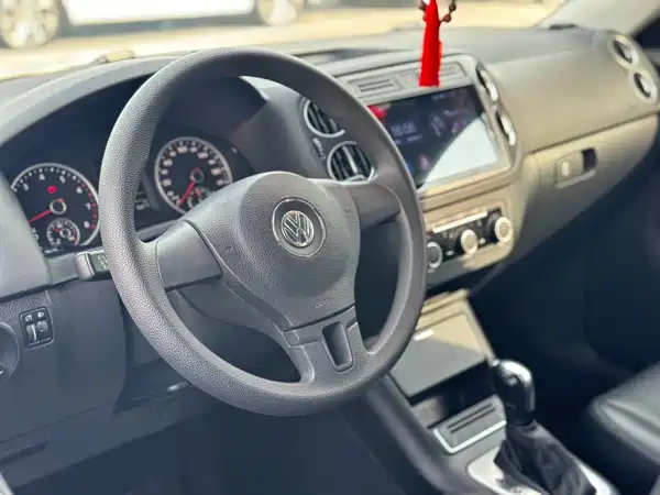 Volkswagen Tiguan 2016