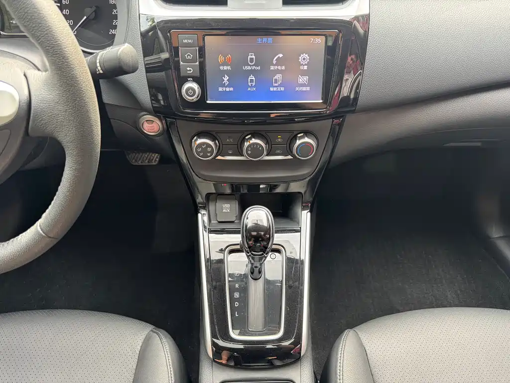 Nissan Sylphy 2018 — фото 11