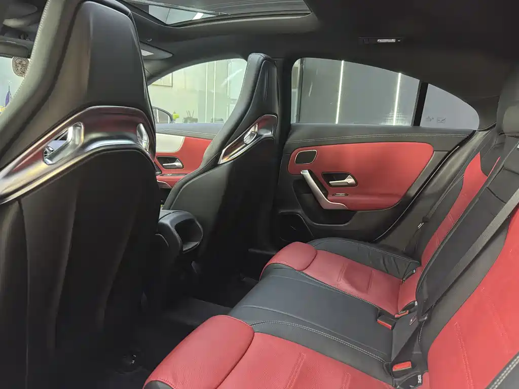 Mercedes-Benz CLA AMG 2021 — фото 6