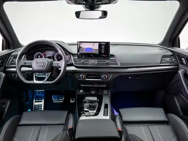 Audi Q5L 2025