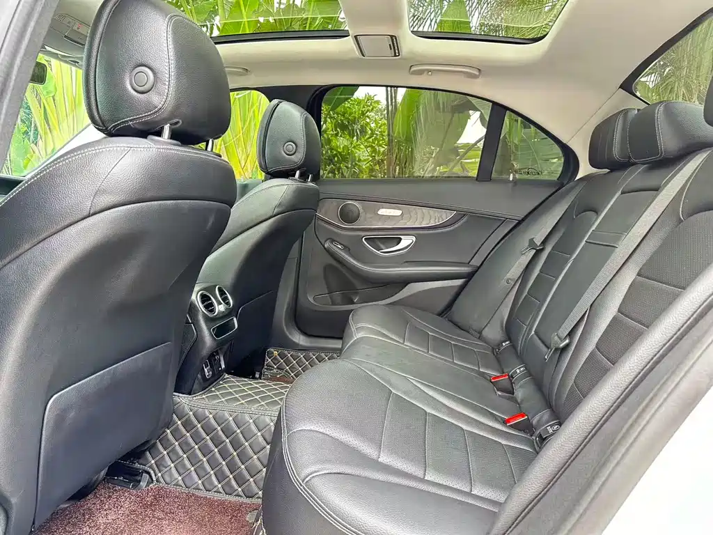 Mercedes-Benz C-Class 2020 — фото 11
