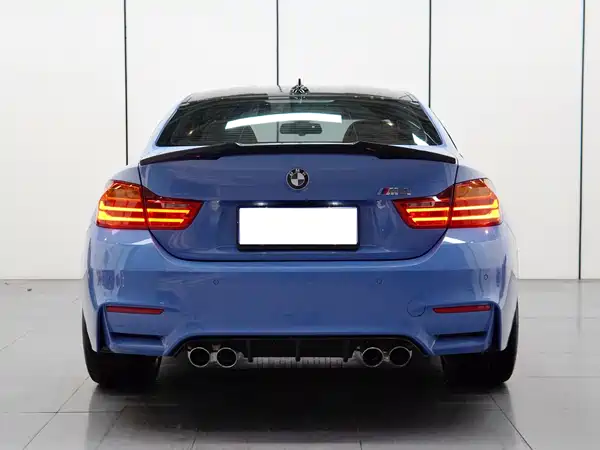 BMW M4 2015