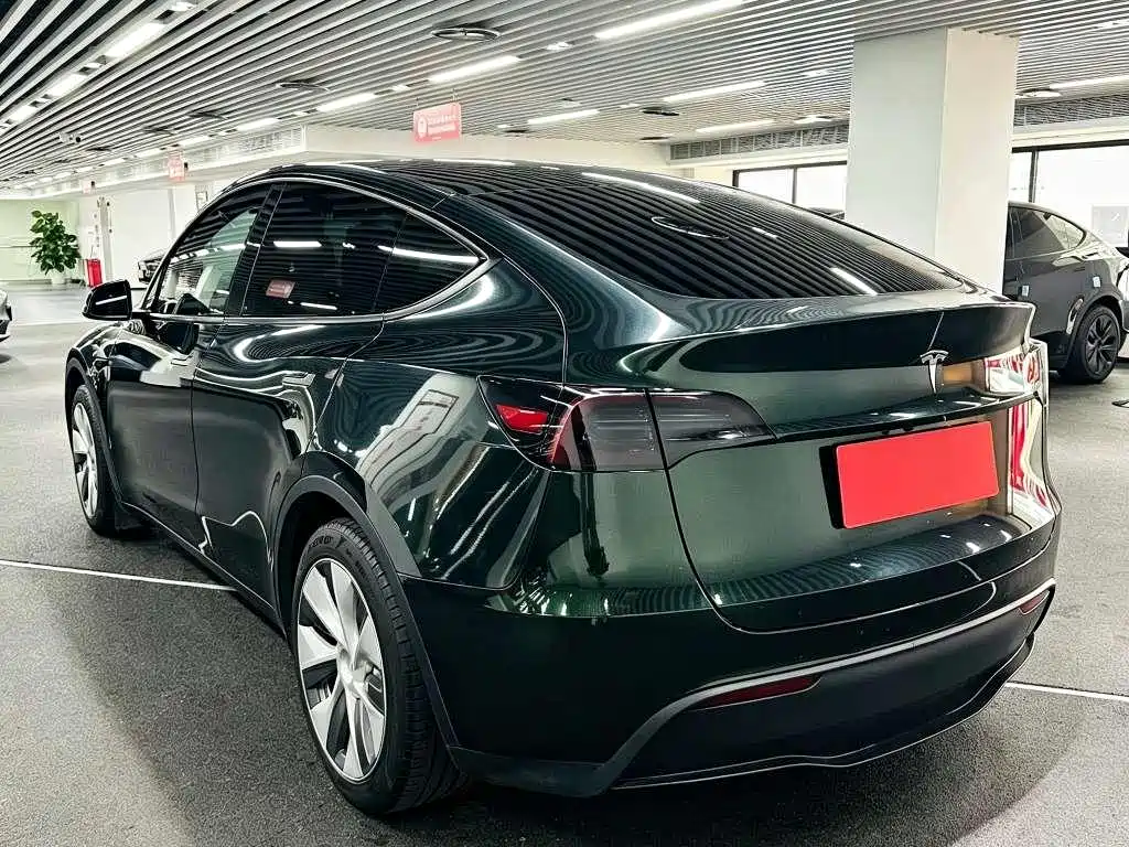 Tesla Model Y 2022 — фото 6