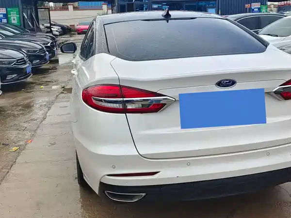 Ford Mondeo 2021
