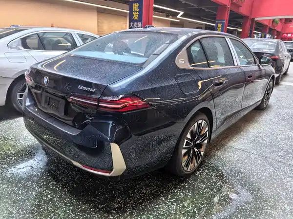 BMW 5 Series 2026