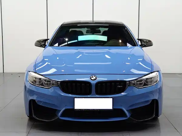 BMW M4 2015