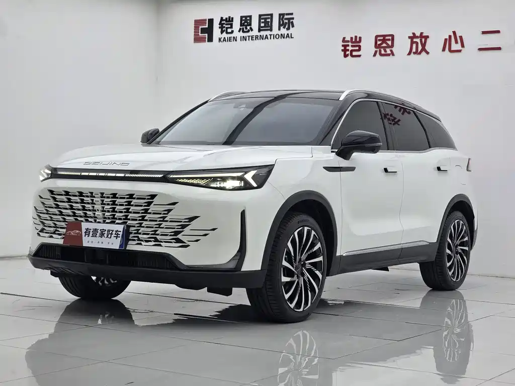 BAIC X7 2023 — фото 1