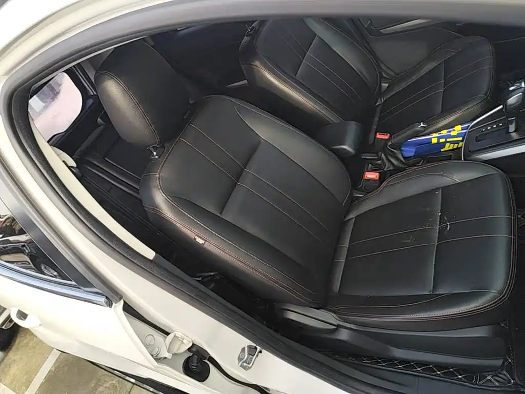 Ford EcoSport 2017 — фото 25