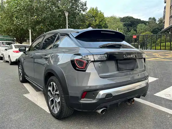 Lynk & Co 02 2019