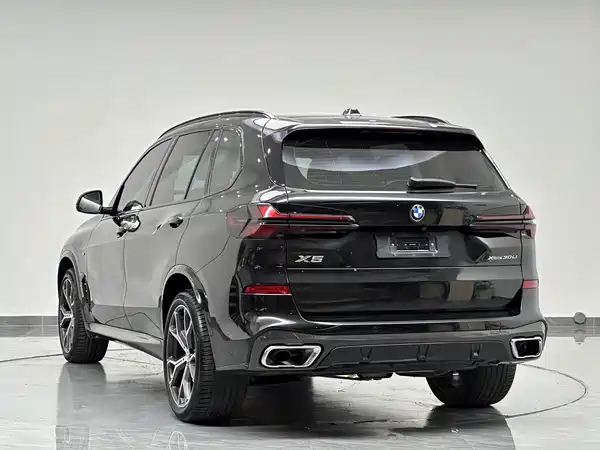 BMW X5 2024