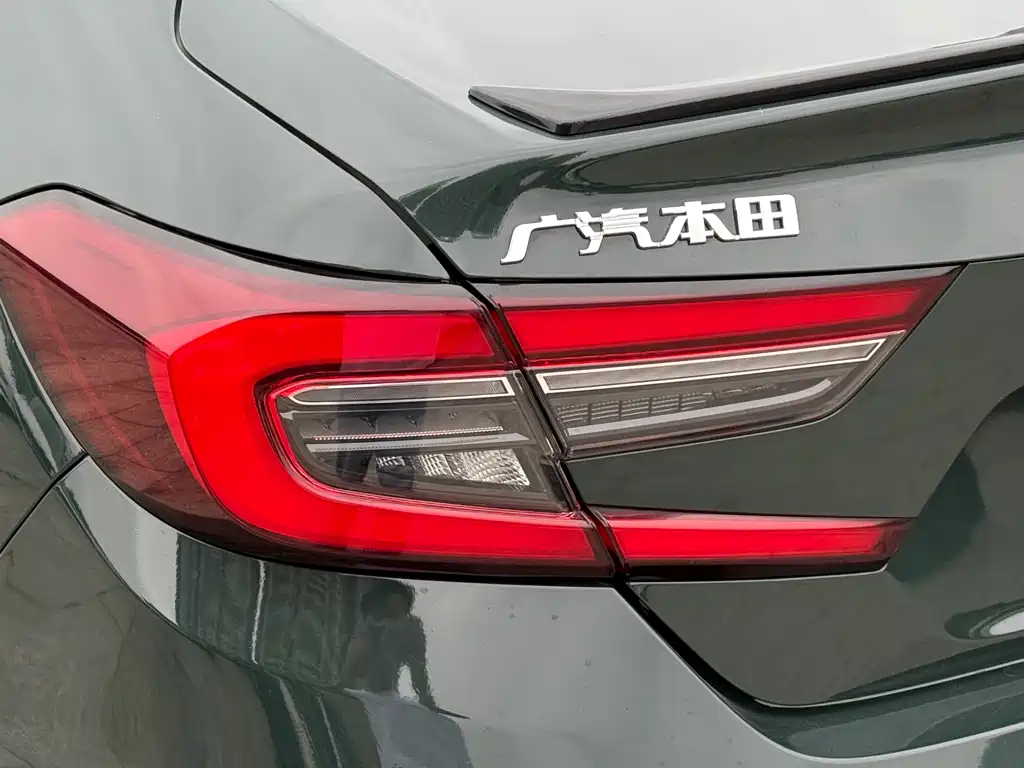 Honda Accord 2023 — фото 12