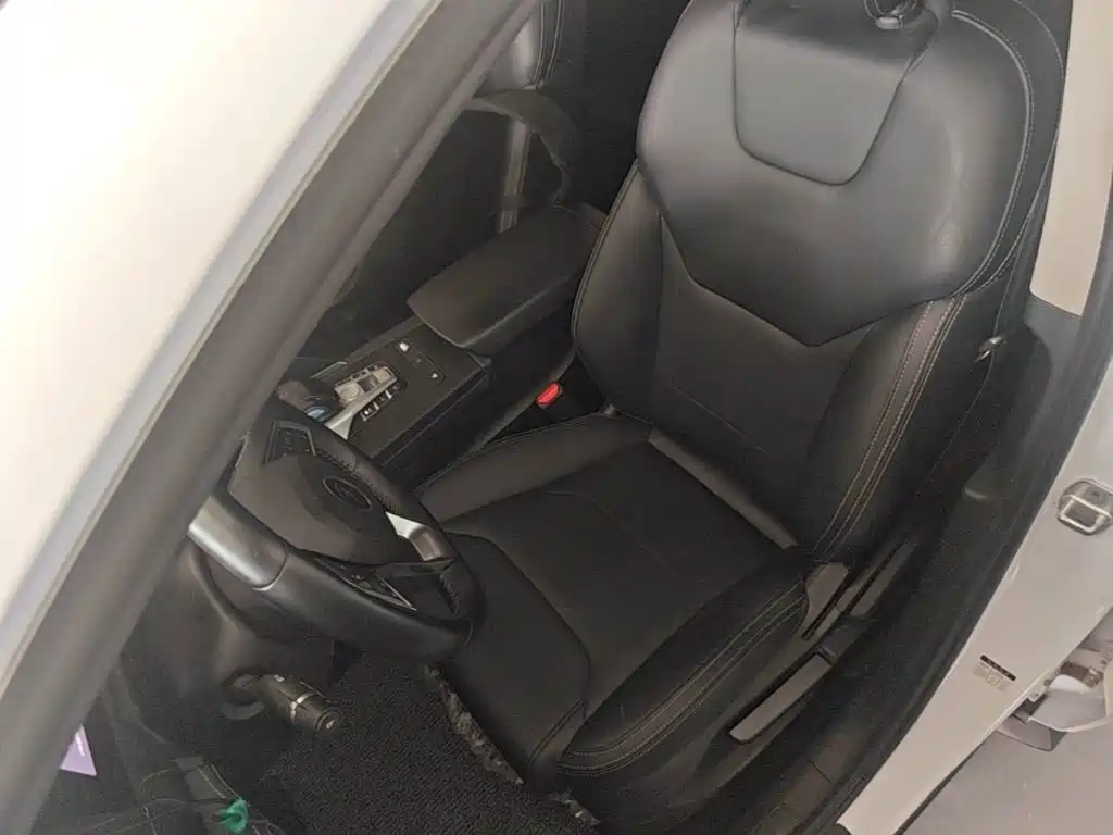 BYD Song Pro 2020 — фото 15
