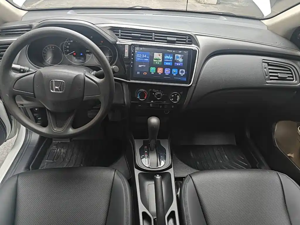 Honda City 2018 — фото 10