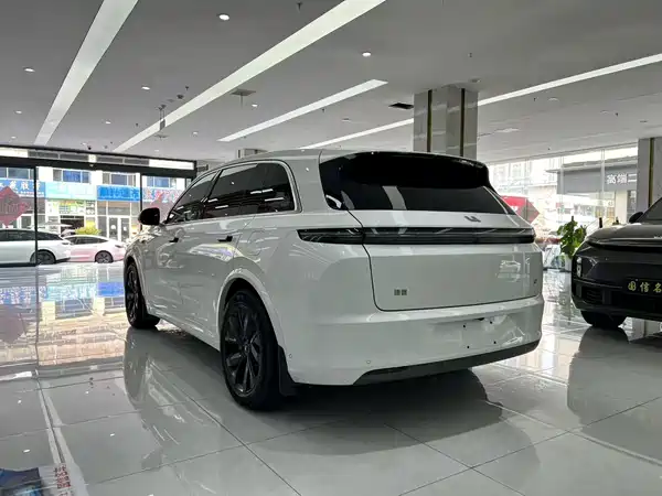 Li Auto L7 2024