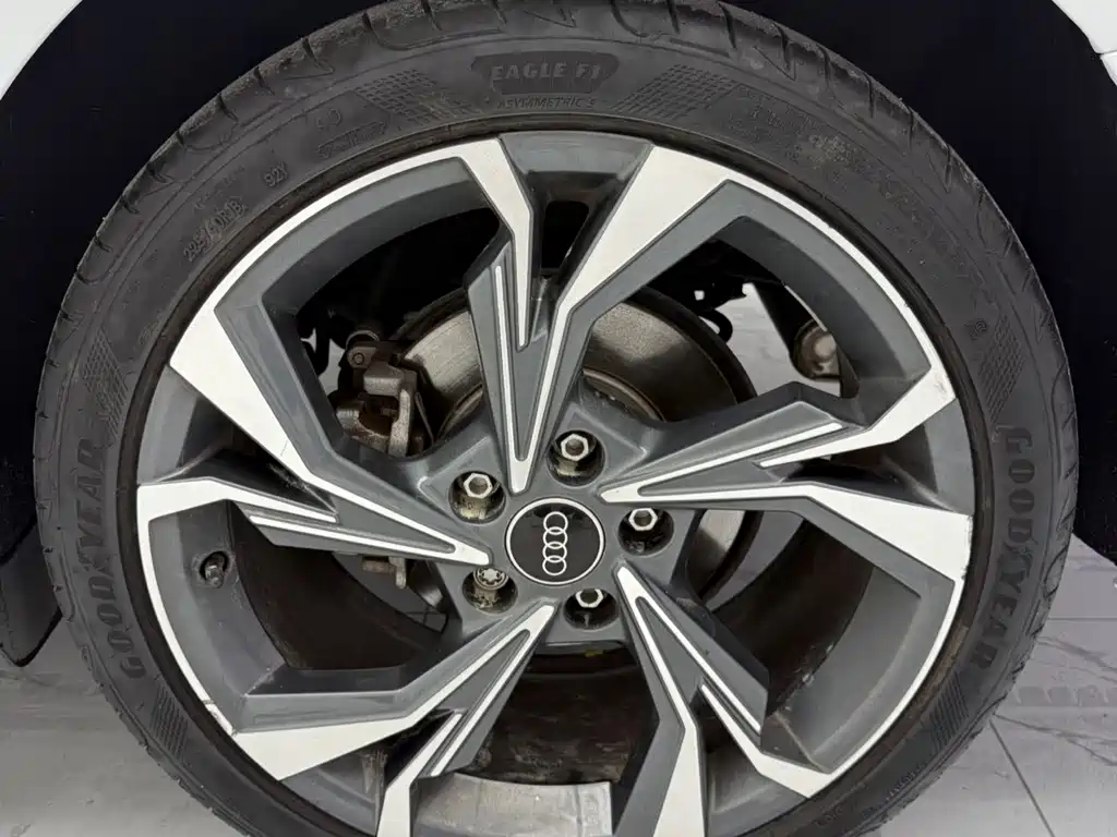 Audi A3 2022 — фото 19