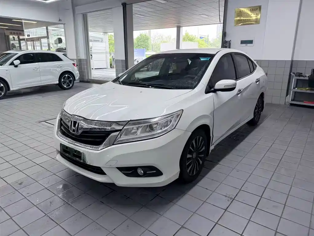 Honda Crider 2013