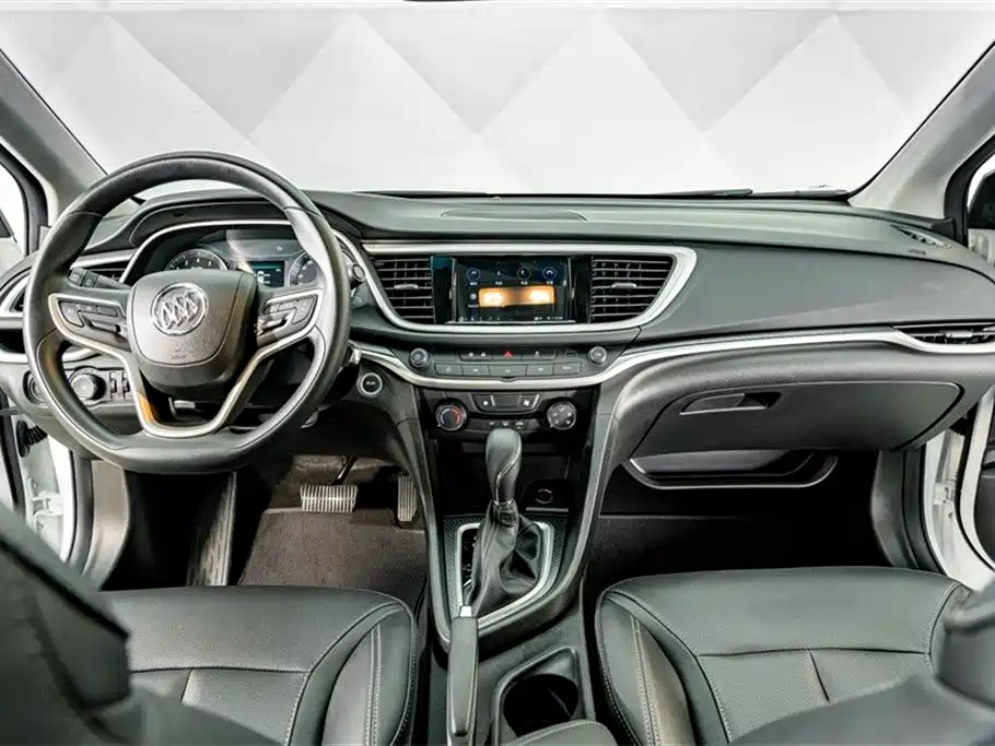 Buick Excelle 2023 — фото 12