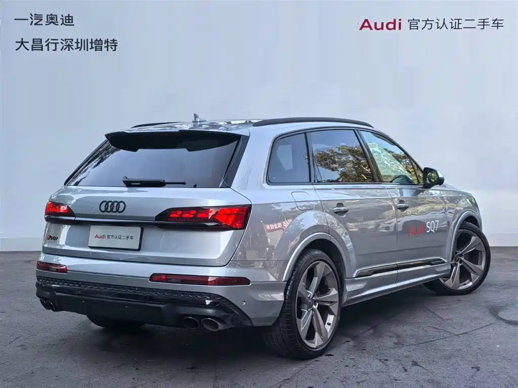 Audi SQ7 2024 — фото 5