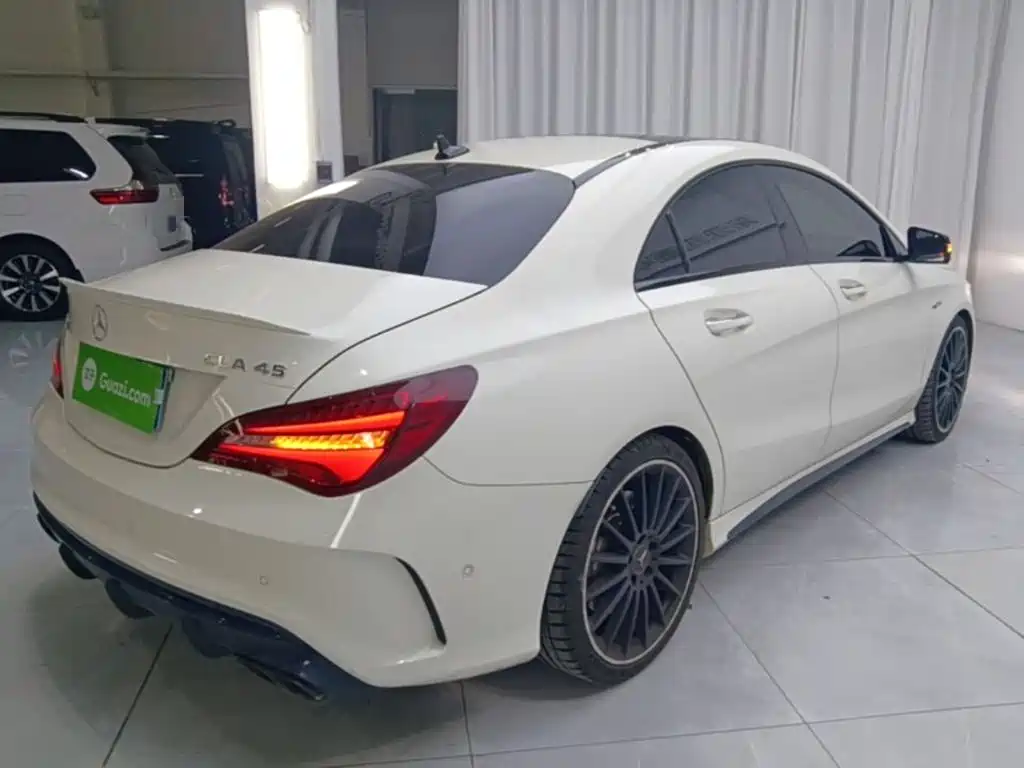 Mercedes-Benz CLA AMG 2018 — фото 7