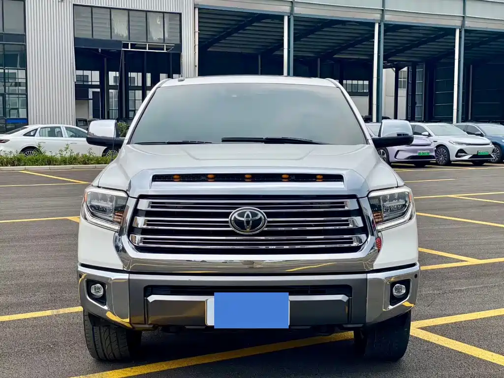 Toyota Tundra 2019 — фото 2